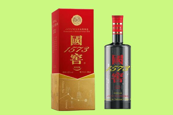 盐城亭湖区回收国窖1573.jpg